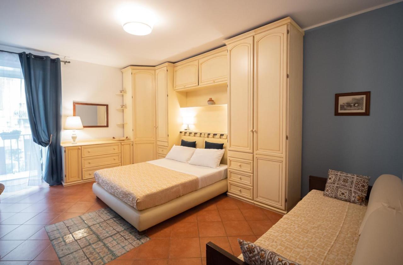 Kalamarina Rooms Palermo Exterior foto