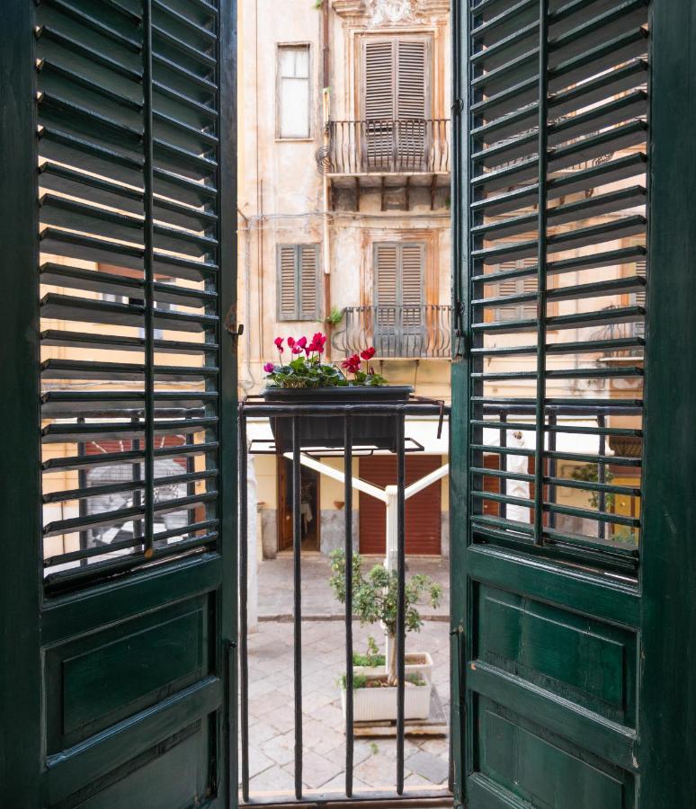 Kalamarina Rooms Palermo Exterior foto